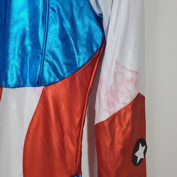 Captain America costume - Picture 3 of 7